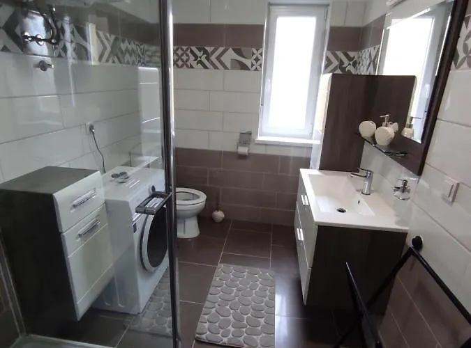 Apartment Panorama *